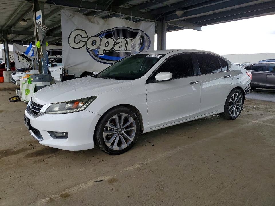 Продажа на аукционе авто 2015 Honda Accord, vin: 1HGCR2F51FA226800, номер лота: 50217676