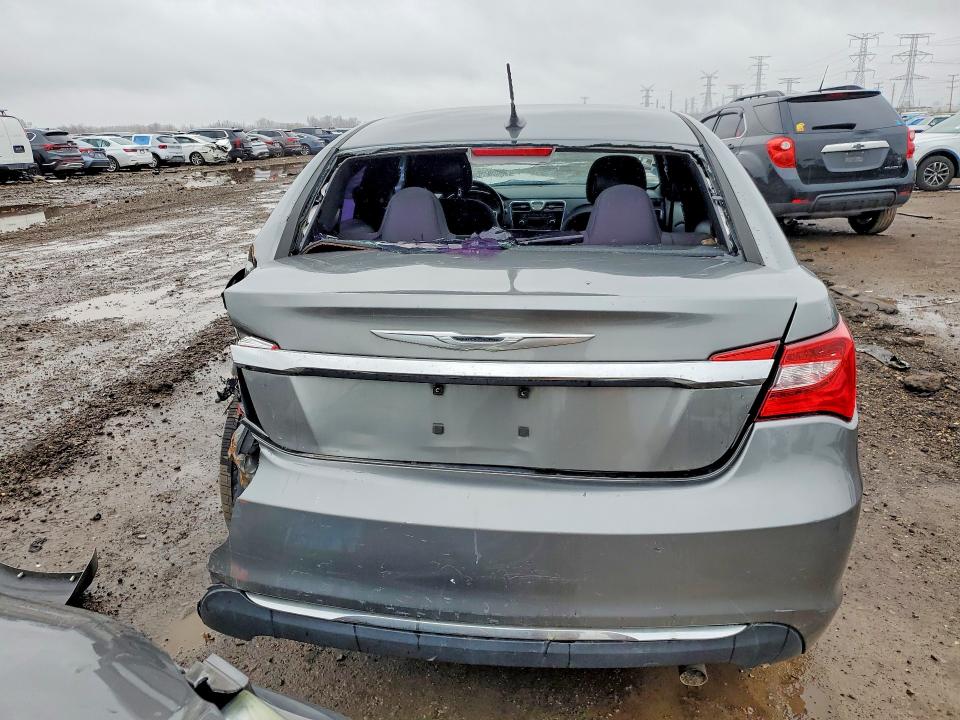 49499766 :رقم المزاد ، 1C3CCBBB0DN596092 vin ، 2013 Chrysler 200 مزاد بيع