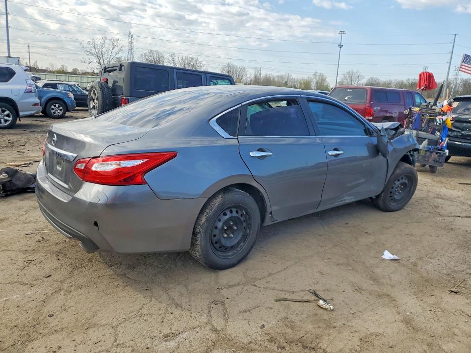 Продаж на аукціоні авто 2017 Nissan Altima, vin: 1N4AL3AP3HC114194, номер лоту: 50296946