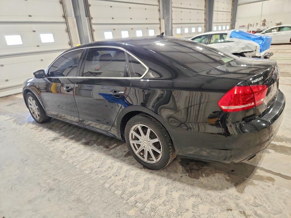 2015 Volkswagen Passat მანქანა იყიდება აუქციონზე, vin: 1VWBT7A32FC004797, აუქციონის ნომერი: 48827726