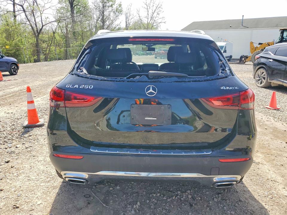 51447746 :رقم المزاد ، W1N4N4HB5NJ412442 vin ، 2022 Mercedes-benz Gla مزاد بيع