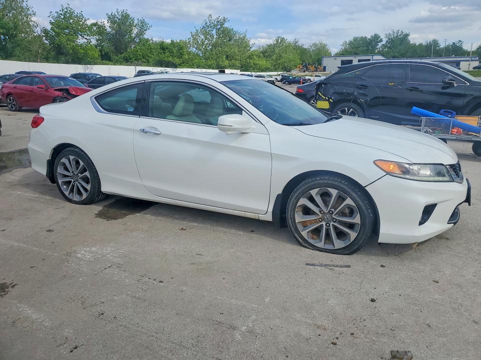 51492316 :رقم المزاد ، 1HGCT2B88EA002195 vin ، 2014 Honda Accord مزاد بيع