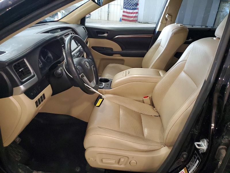 51865346 :رقم المزاد ، 5TDDZRFH8JS877830 vin ، 2018 Toyota Highlander مزاد بيع