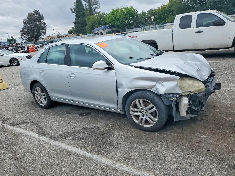 Продаж на аукціоні авто 2007 Volkswagen Jetta, vin: 3VWEG71K77M080783, номер лоту: 48660136