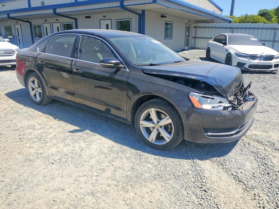 49285166 :رقم المزاد ، 1VWBH7A38CC072616 vin ، 2012 Volkswagen Passat مزاد بيع