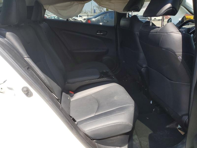 Продажа на аукционе авто 2018 Toyota Prius Prime, vin: JTDKARFP8J3101124, номер лота: 49792636