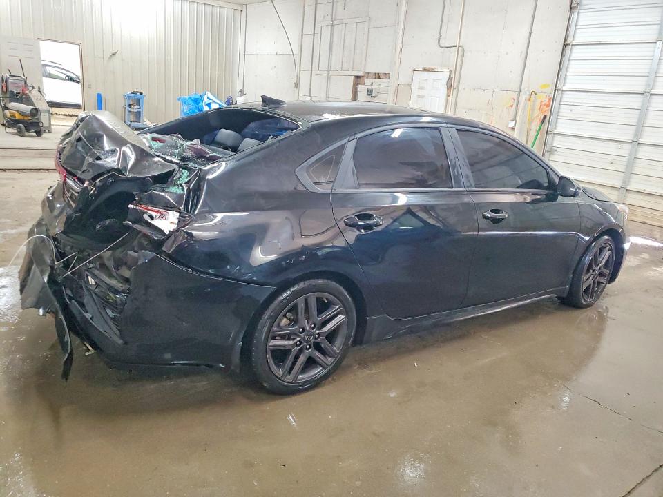 2021 Kia Forte მანქანა იყიდება აუქციონზე, vin: 3KPF34AD7ME326644, აუქციონის ნომერი: 47960626