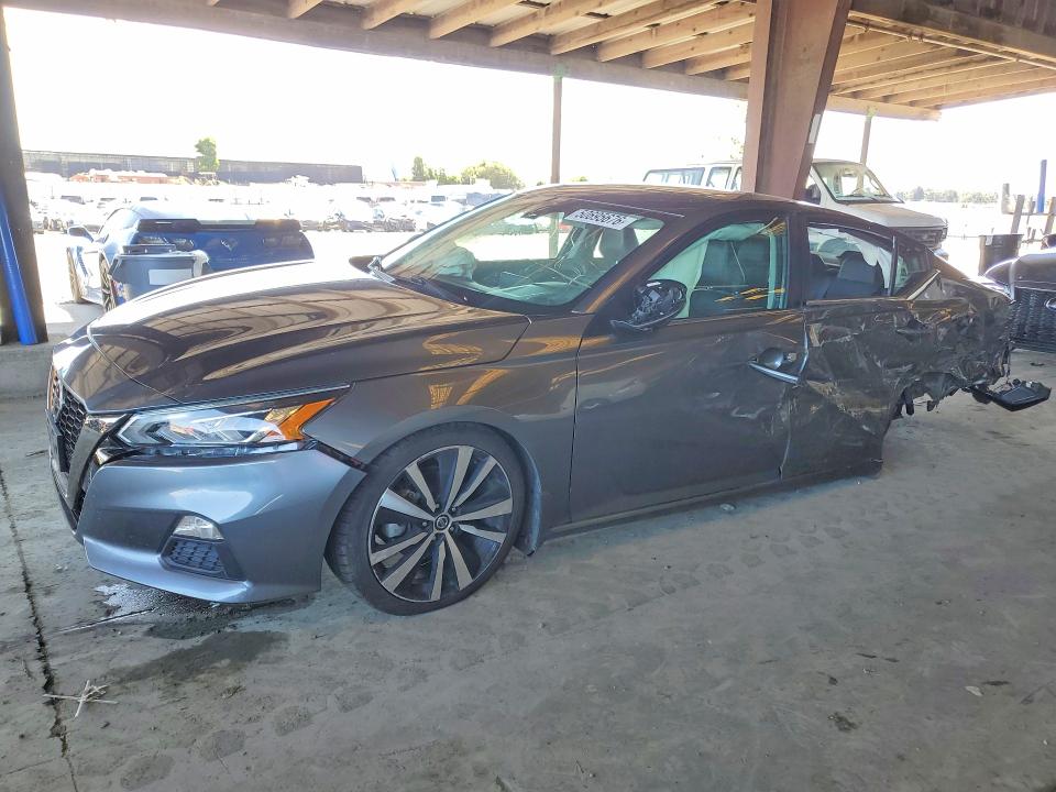 Продаж на аукціоні авто 2021 Nissan Altima, vin: 1N4BL4CWXMN333943, номер лоту: 50695676