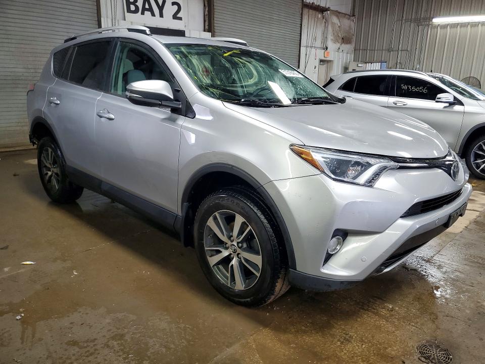 2016 Toyota Rav4 მანქანა იყიდება აუქციონზე, vin: 2T3RFREV0GW454964, აუქციონის ნომერი: 51316456