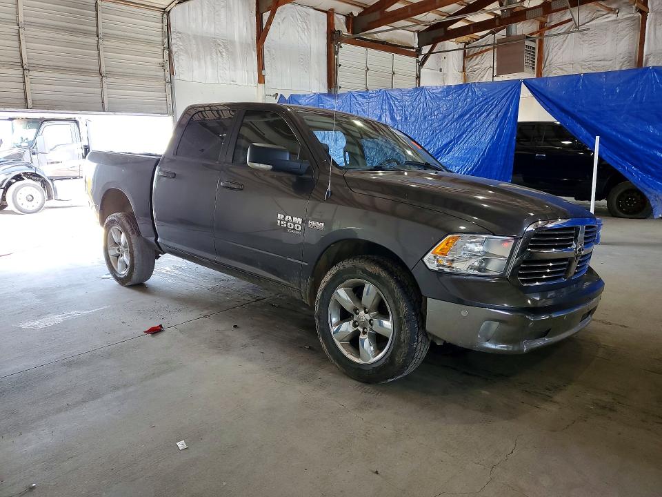 47533176 :رقم المزاد ، 1C6RR7LT2KS519982 vin ، 2019 Ram 1500 Classic مزاد بيع
