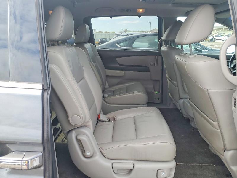 51033556 :رقم المزاد ، 5FNRL5H92CB041637 vin ، 2012 Honda Odyssey مزاد بيع