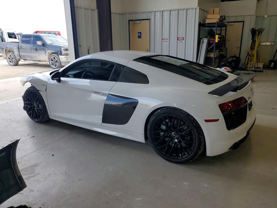 Продажа на аукционе авто 2018 Audi R8, vin: WUAKBAFXXJ7900428, номер лота: 48923606