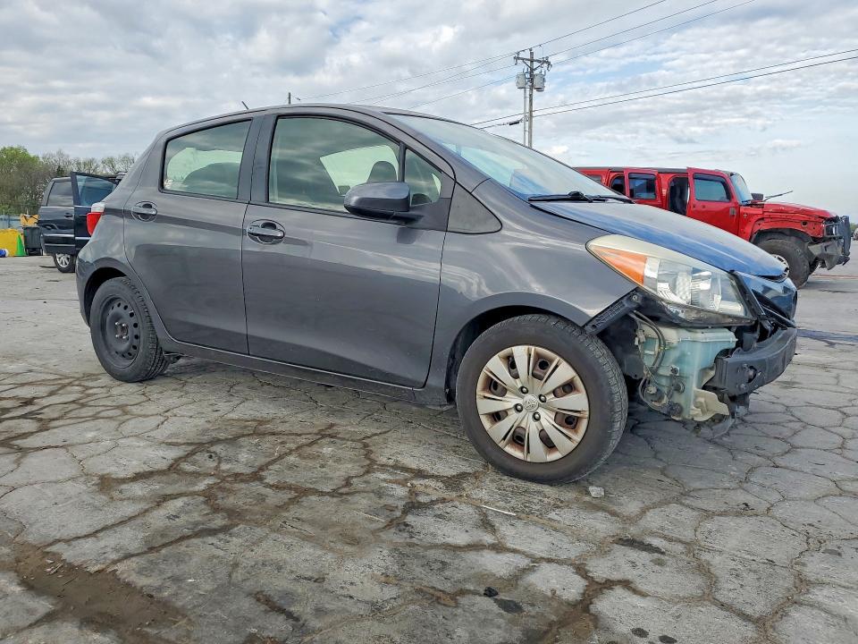 47633836 :رقم المزاد ، JTDKTUD30DD547859 vin ، 2013 Toyota Yaris مزاد بيع