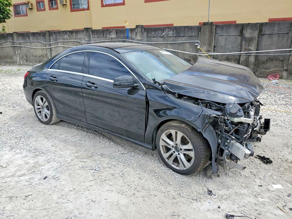 50077856 :رقم المزاد ، WDDSJ4EB3GN290017 vin ، 2016 Mercedes-benz Cla مزاد بيع
