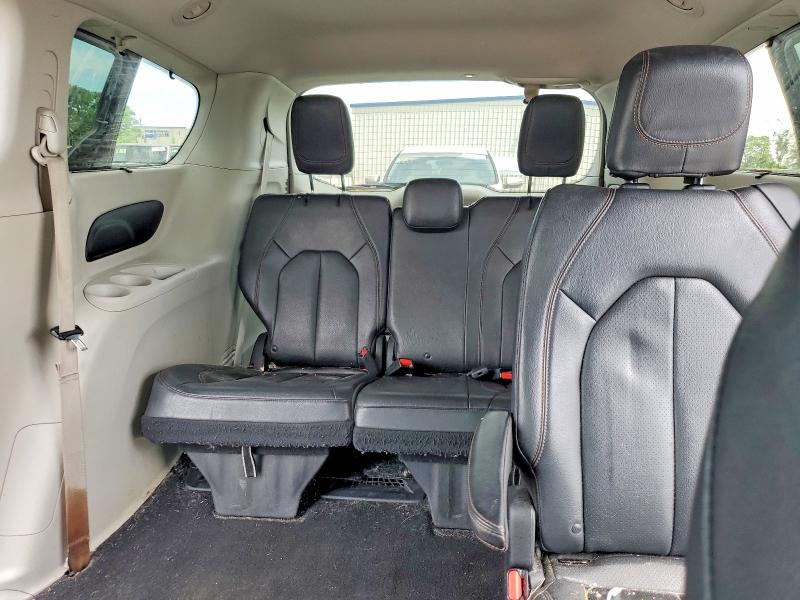 Продаж на аукціоні авто 2019 Chrysler Pacifica, vin: 2C4RC1BG6KR680803, номер лоту: 51552076