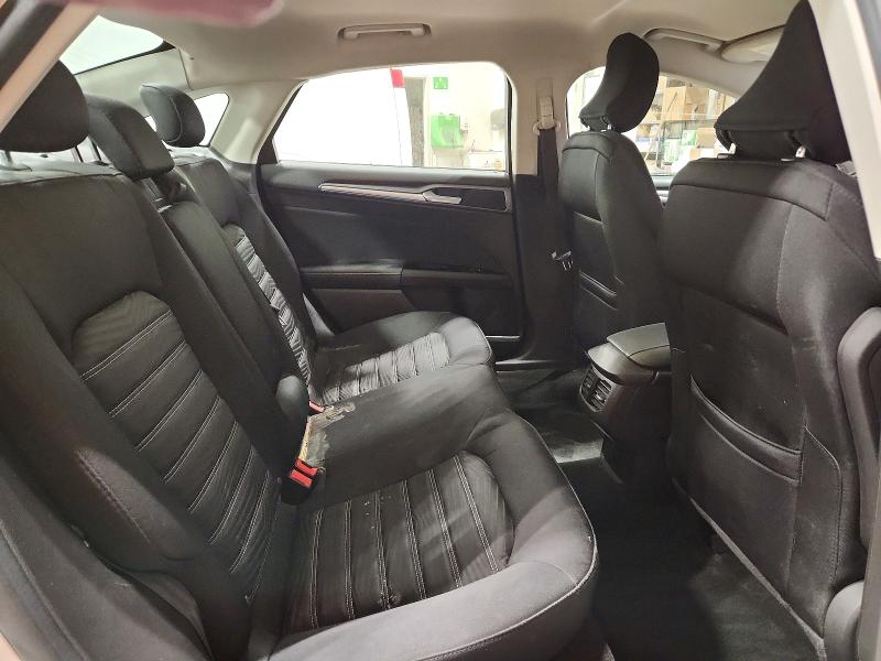 49307326 :رقم المزاد ، 3FA6P0H76GR392862 vin ، 2016 Ford Fusion مزاد بيع