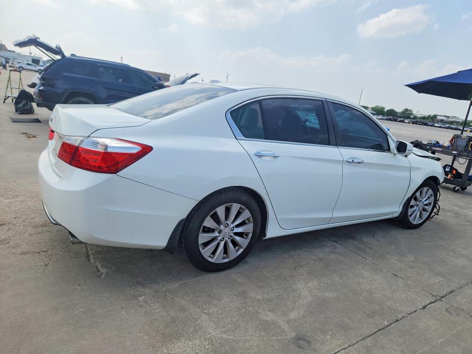 Продажа на аукционе авто 2015 Honda Accord, vin: 1HGCR2F89FA074632, номер лота: 47300406