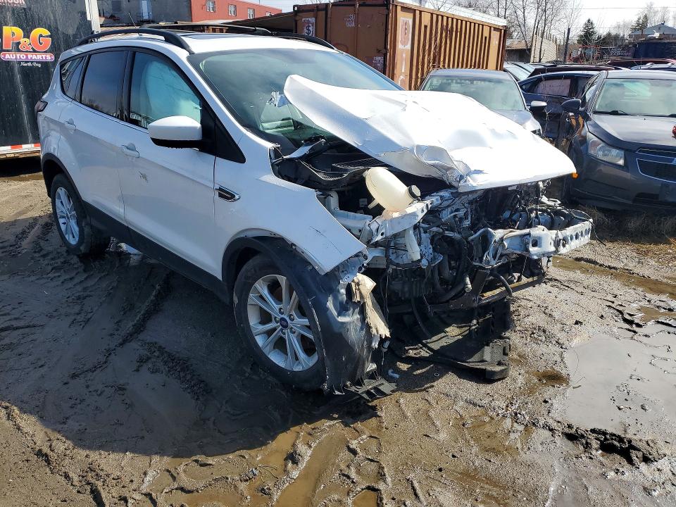 2018 Ford Escape მანქანა იყიდება აუქციონზე, vin: 1FMCU9HD9JUD45434, აუქციონის ნომერი: 49631986