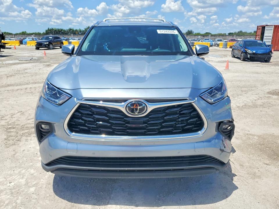 Aukcja sprzedaży 2023 Toyota Highlander, vin: 5TDKDRAHXPS001573, numer aukcji: 51342226