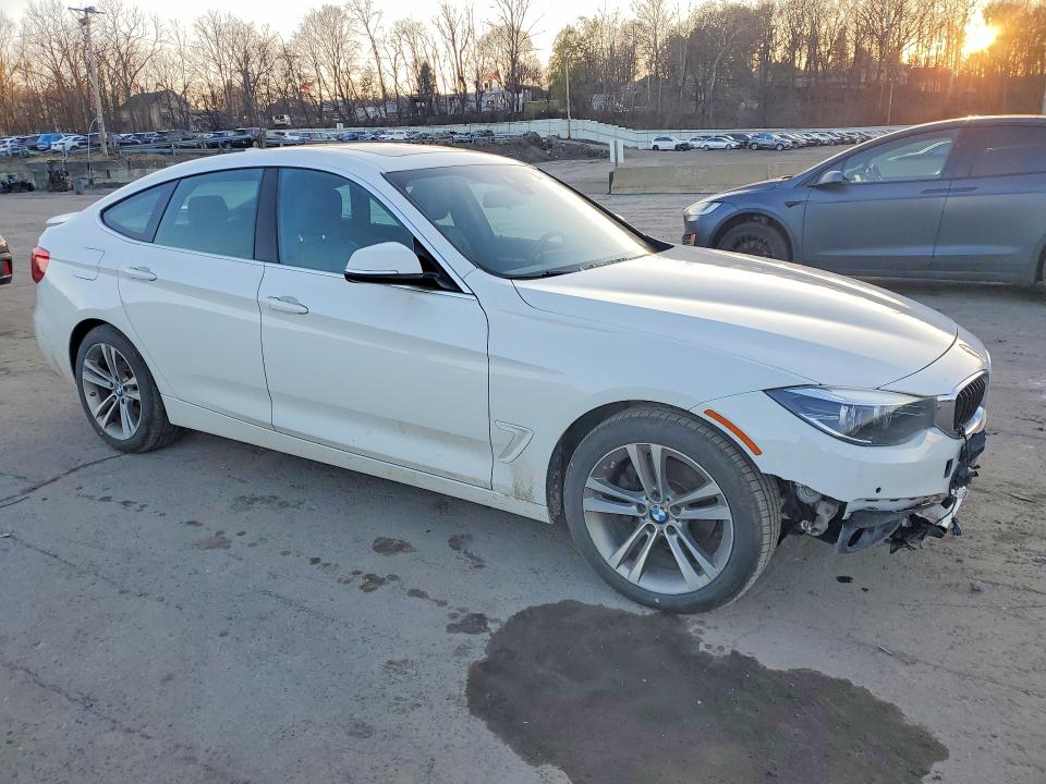2018 Bmw 330 მანქანა იყიდება აუქციონზე, vin: WBA8Z9C54JB220281, აუქციონის ნომერი: 49152766