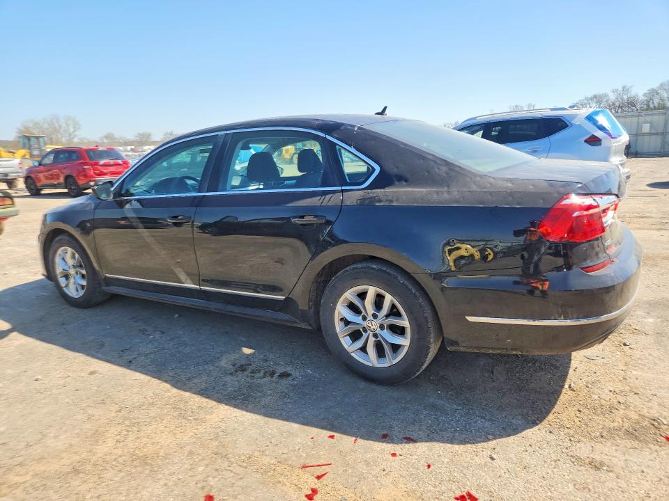 50630396 :رقم المزاد ، 1VWAT7A31GC038310 vin ، 2016 Volkswagen Passat مزاد بيع