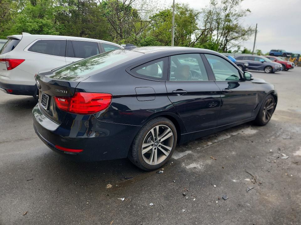 2016 Bmw 328 მანქანა იყიდება აუქციონზე, vin: WBA8Z5C54GG502098, აუქციონის ნომერი: 51665546