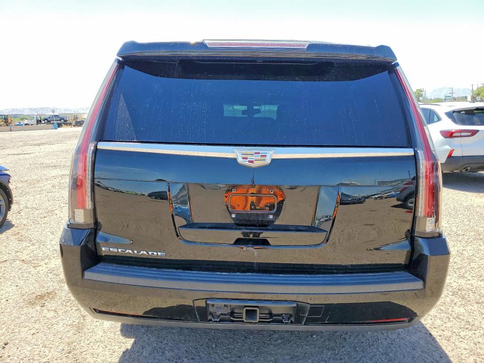 47751066 :رقم المزاد ، 1GYS4GKJ7JR159097 vin ، 2018 Cadillac Escalade مزاد بيع
