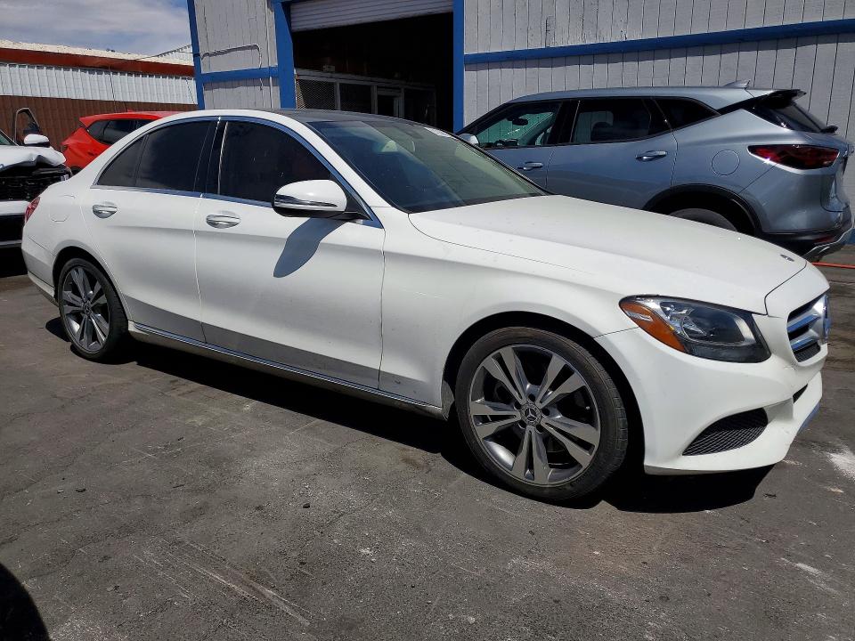 Продажа на аукционе авто 2018 Mercedes-benz C, vin: WDDWF4JB1JR385667, номер лота: 51368126