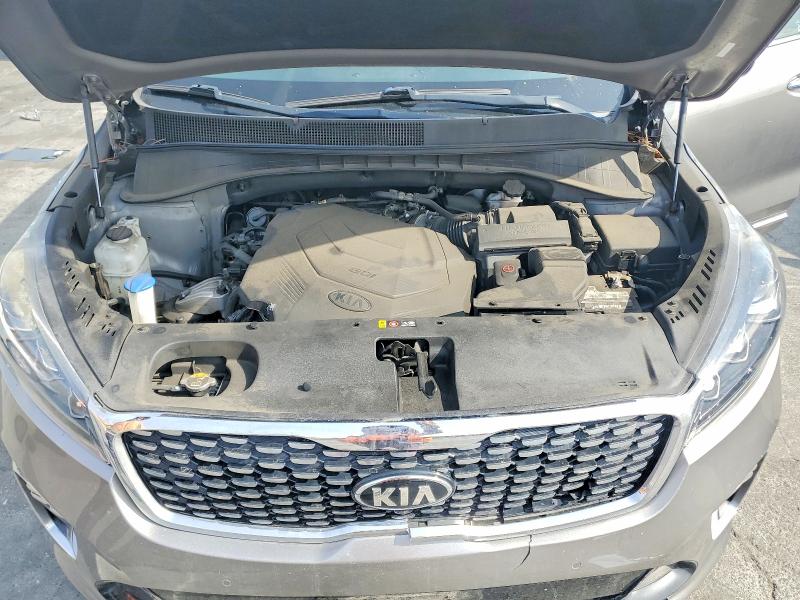 2019 Kia Sorento მანქანა იყიდება აუქციონზე, vin: 5XYPK4A55KG532349, აუქციონის ნომერი: 49987476