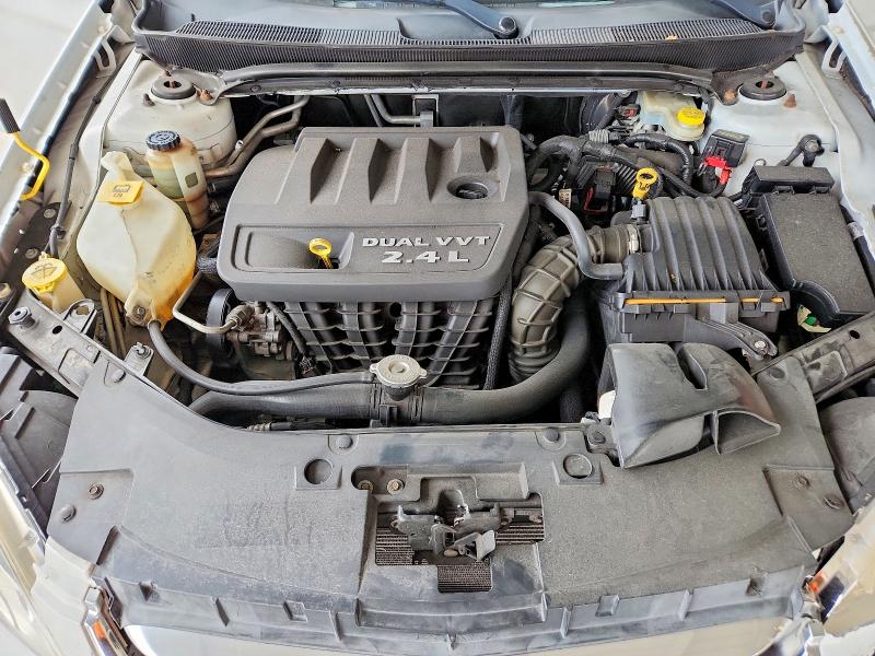 48738606 :رقم المزاد ، 1C3CCBAB6CN298520 vin ، 2012 Chrysler 200 مزاد بيع