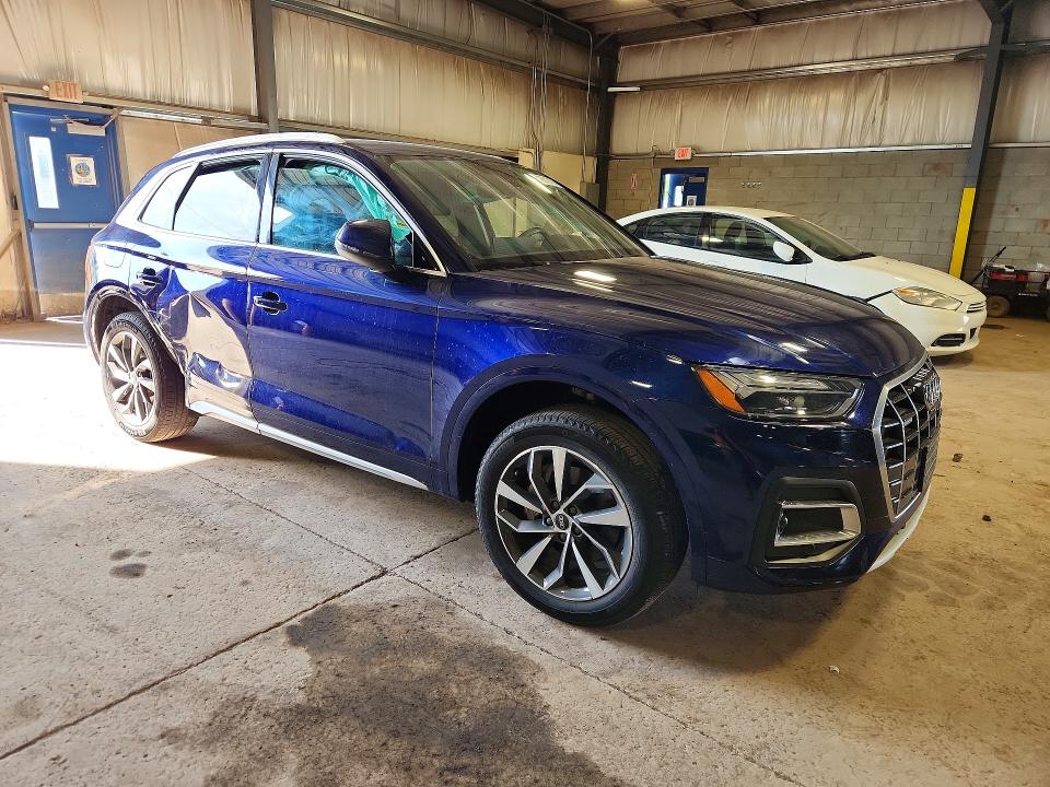 Продаж на аукціоні авто 2021 Audi Q5, vin: WA1BAAFY0M2083930, номер лоту: 49610136