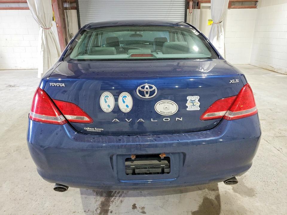 Продажа на аукционе авто 2005 Toyota Avalon, vin: 4T1BK36B85U032557, номер лота: 51341566