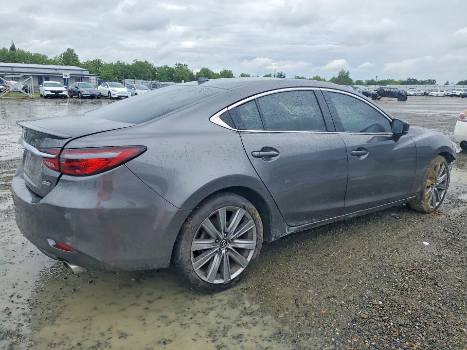 Продаж на аукціоні авто 2018 Mazda 6, vin: JM1GL1WY2J1320425, номер лоту: 47645806