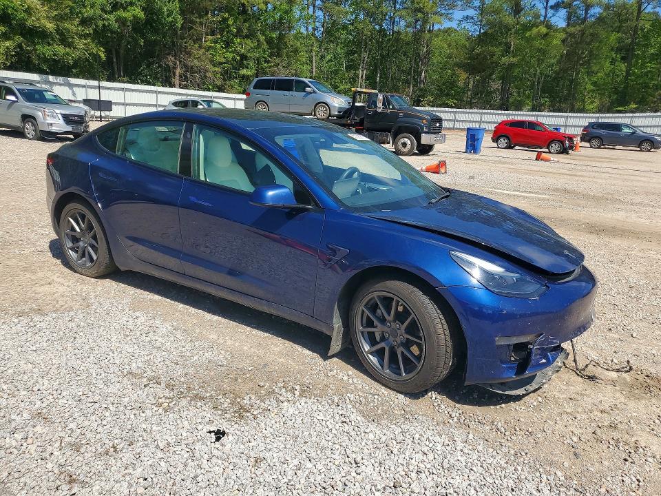 Продажа на аукционе авто 2022 Tesla Model 3, vin: 5YJ3E1EB4NF201357, номер лота: 51323876