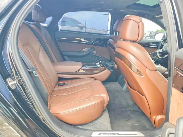 Продаж на аукціоні авто 2015 Audi A8, vin: WAU32AFDXFN028193, номер лоту: 48992526