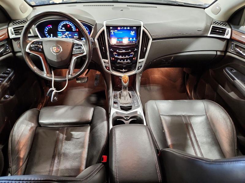 47641586 :رقم المزاد ، 3GYFNEE39FS630297 vin ، 2015 Cadillac Srx مزاد بيع