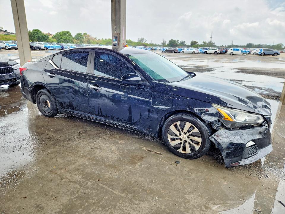 Продажа на аукционе авто 2019 Nissan Altima, vin: 1N4BL4BV5KC158342, номер лота: 50139816