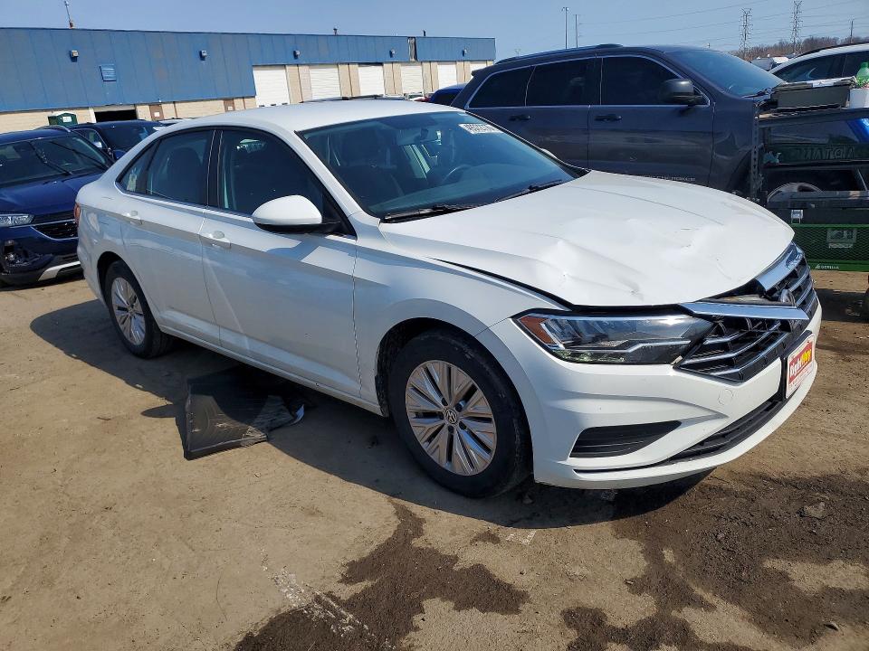 49372776 :رقم المزاد ، 3VWC57BU8KM142259 vin ، 2019 Volkswagen Jetta مزاد بيع