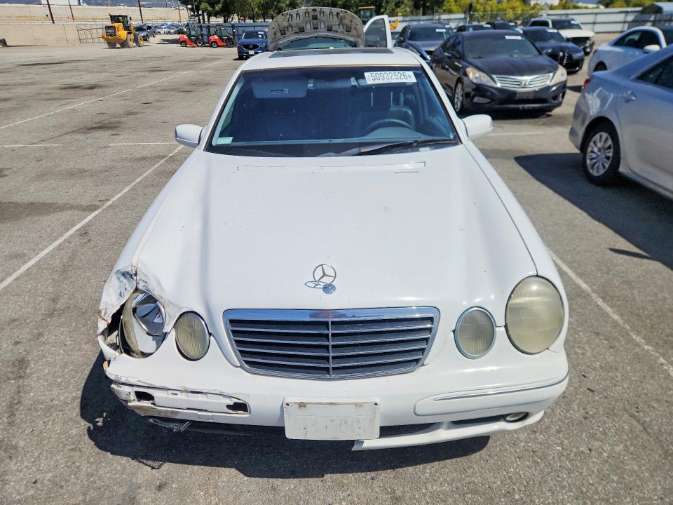 Aukcja sprzedaży 2001 Mercedes-benz E, vin: WDBJF70J21B215288, numer aukcji: 50932526