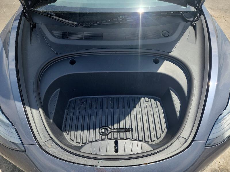 2023 Tesla Model 3 მანქანა იყიდება აუქციონზე, vin: 5YJ3E1EA9PF702903, აუქციონის ნომერი: 50705546
