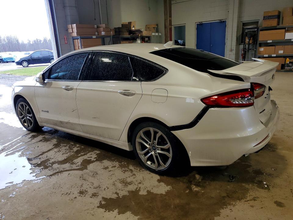 45629566 :رقم المزاد ، 3FA6P0RU9KR244007 vin ، 2019 Ford Fusion مزاد بيع