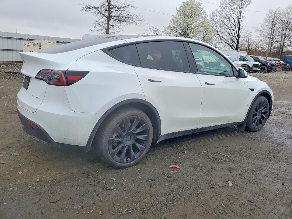 48570286 :رقم المزاد ، 7SAYGDEE9PA061482 vin ، 2023 Tesla Model Y مزاد بيع