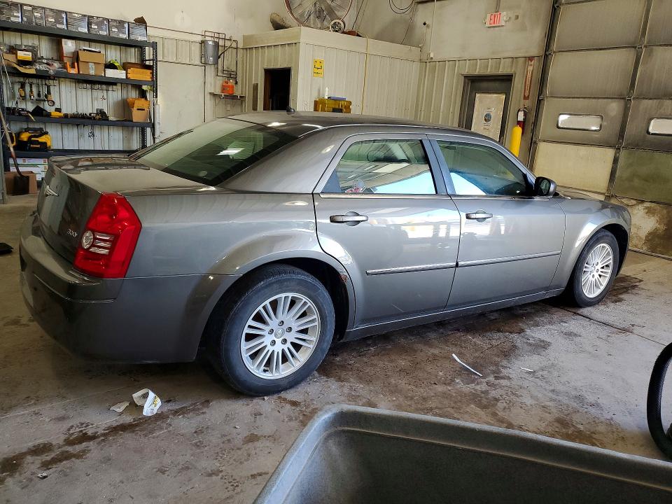 Продажа на аукционе авто 2008 Chrysler 300, vin: 2C3LA43R88H145648, номер лота: 50845996