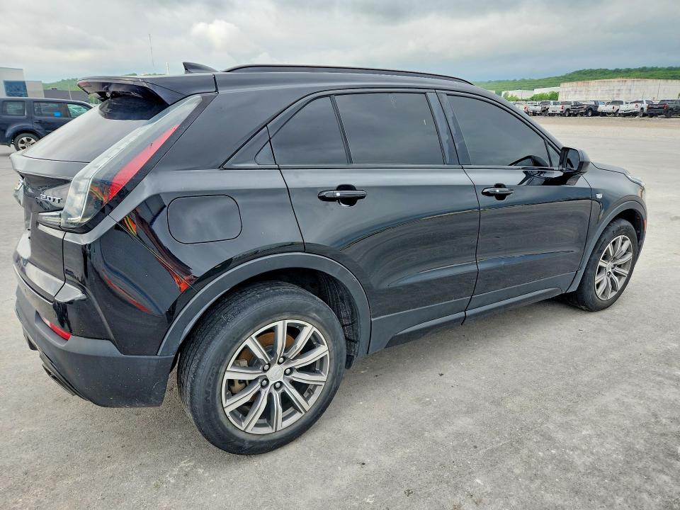 Продажа на аукционе авто 2019 Cadillac Xt4, vin: 1GYFZFR42KF152672, номер лота: 50996246