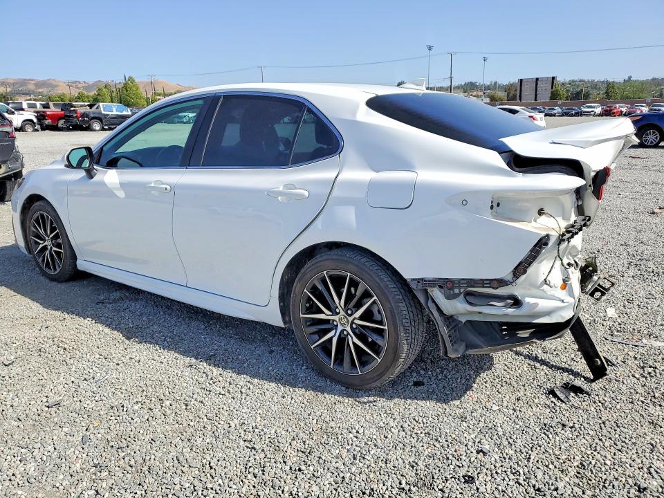 Продаж на аукціоні авто 2021 Toyota Camry, vin: 4T1G11AK0MU616809, номер лоту: 50305186