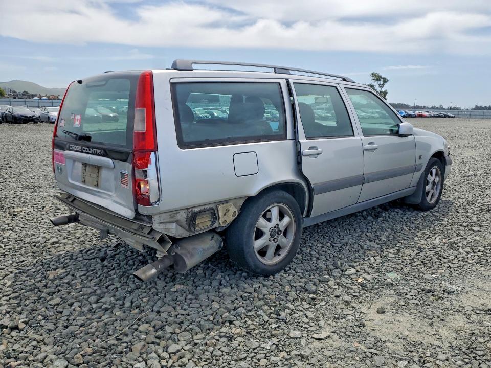 Aukcja sprzedaży 2000 Volvo V70, vin: YV1LZ56DXY2727361, numer aukcji: 53361186