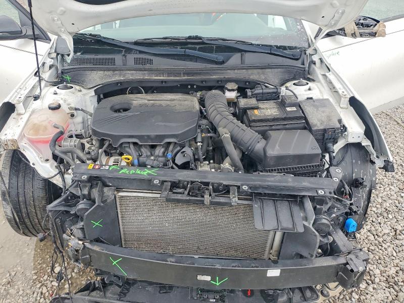2021 Kia Forte მანქანა იყიდება აუქციონზე, vin: 3KPF44AC1ME358557, აუქციონის ნომერი: 51860206