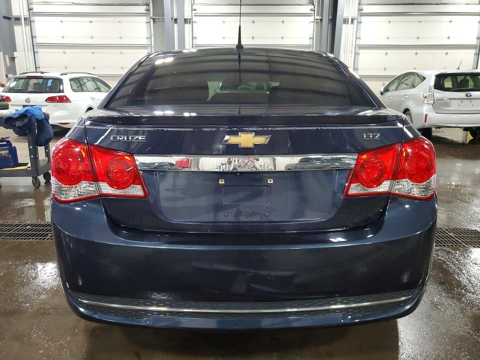 52052536 :رقم المزاد ، 1G1PG5SB4E7342659 vin ، 2014 Chevrolet Cruze مزاد بيع