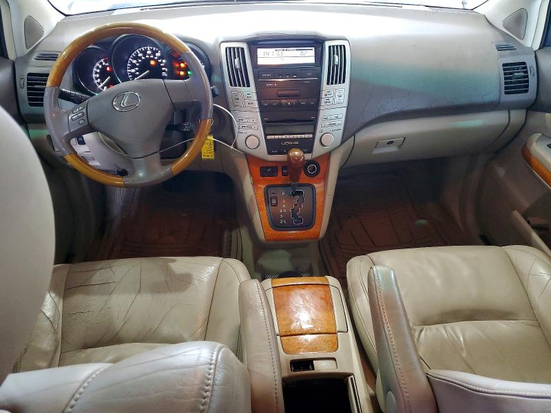 49717316 :رقم المزاد ، 2T2HK31U99C116439 vin ، 2009 Lexus Rx مزاد بيع