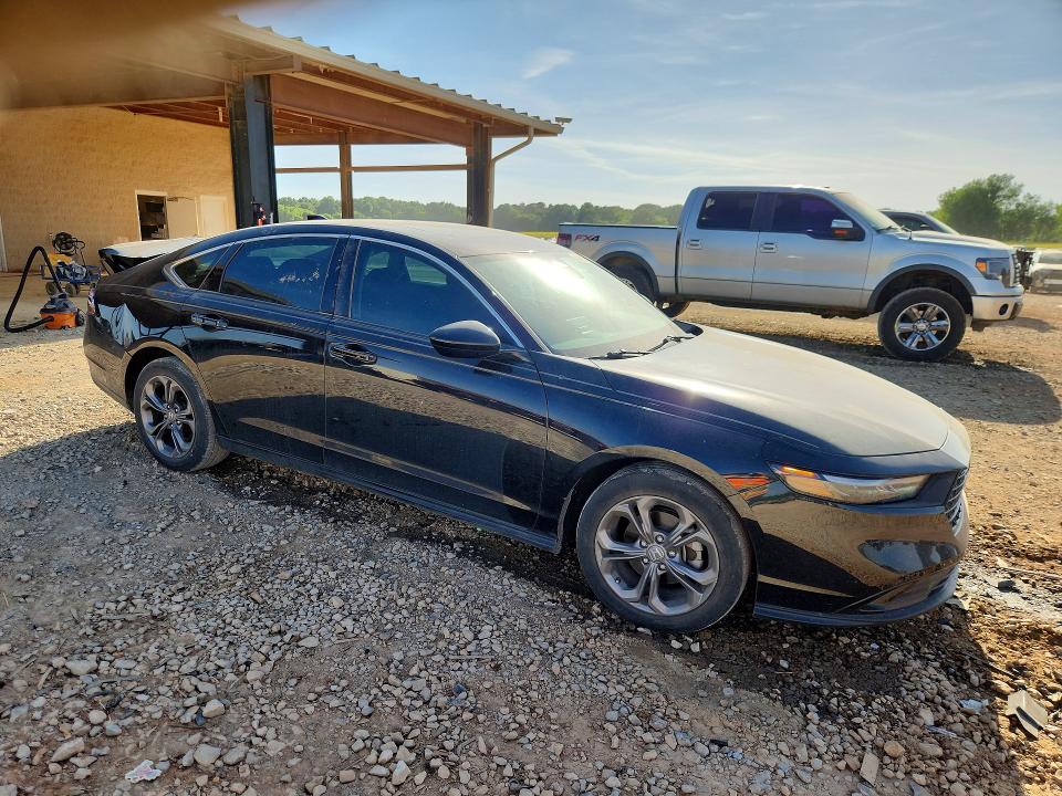 46409456 :رقم المزاد ، 1HGCY1F37RA000289 vin ، 2024 Honda Accord مزاد بيع